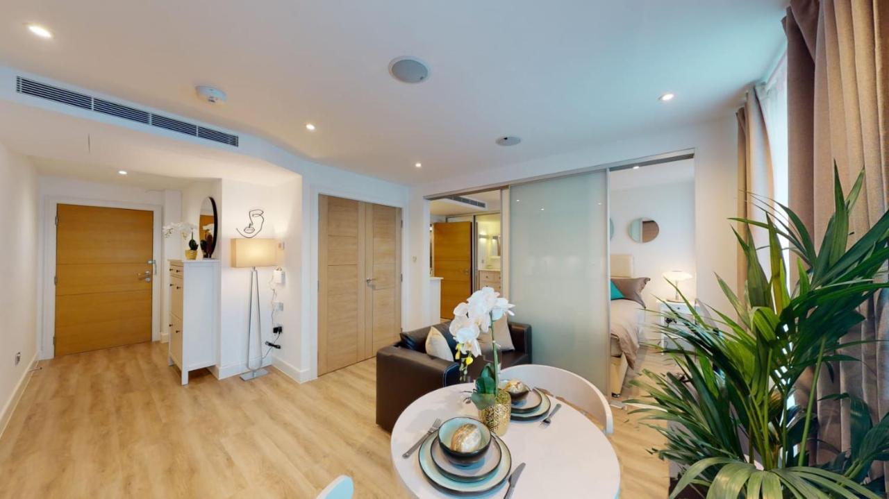 Executive Luxury One Bedroom In Vauxhall ロンドン エクステリア 写真